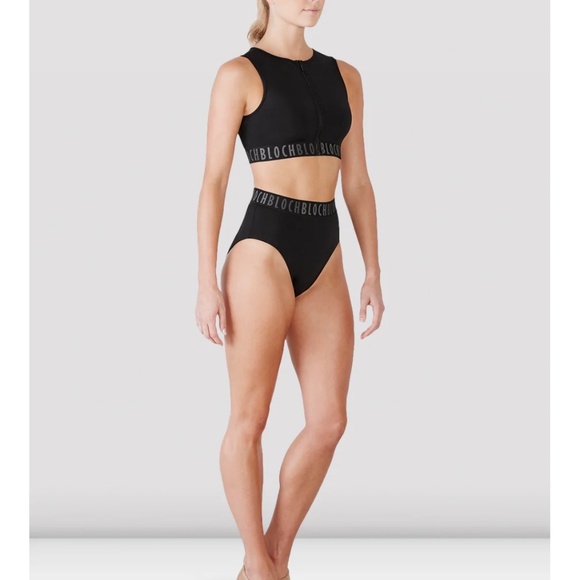 Bloch Crop Top with Zipper Black - Picture 8 of 9